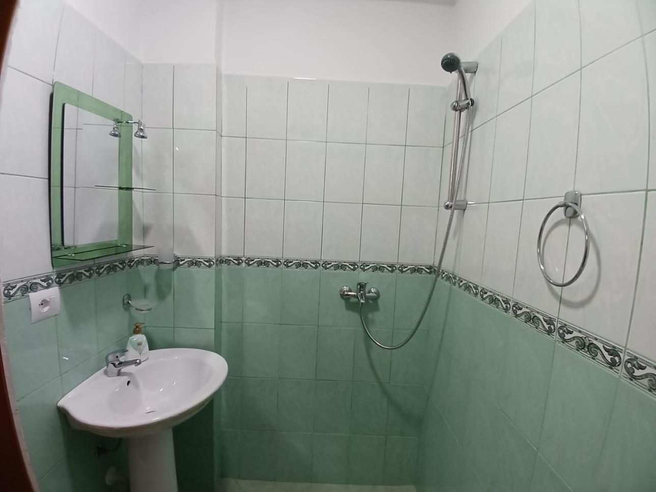Muska Comfy Apartment Berat Esterno foto