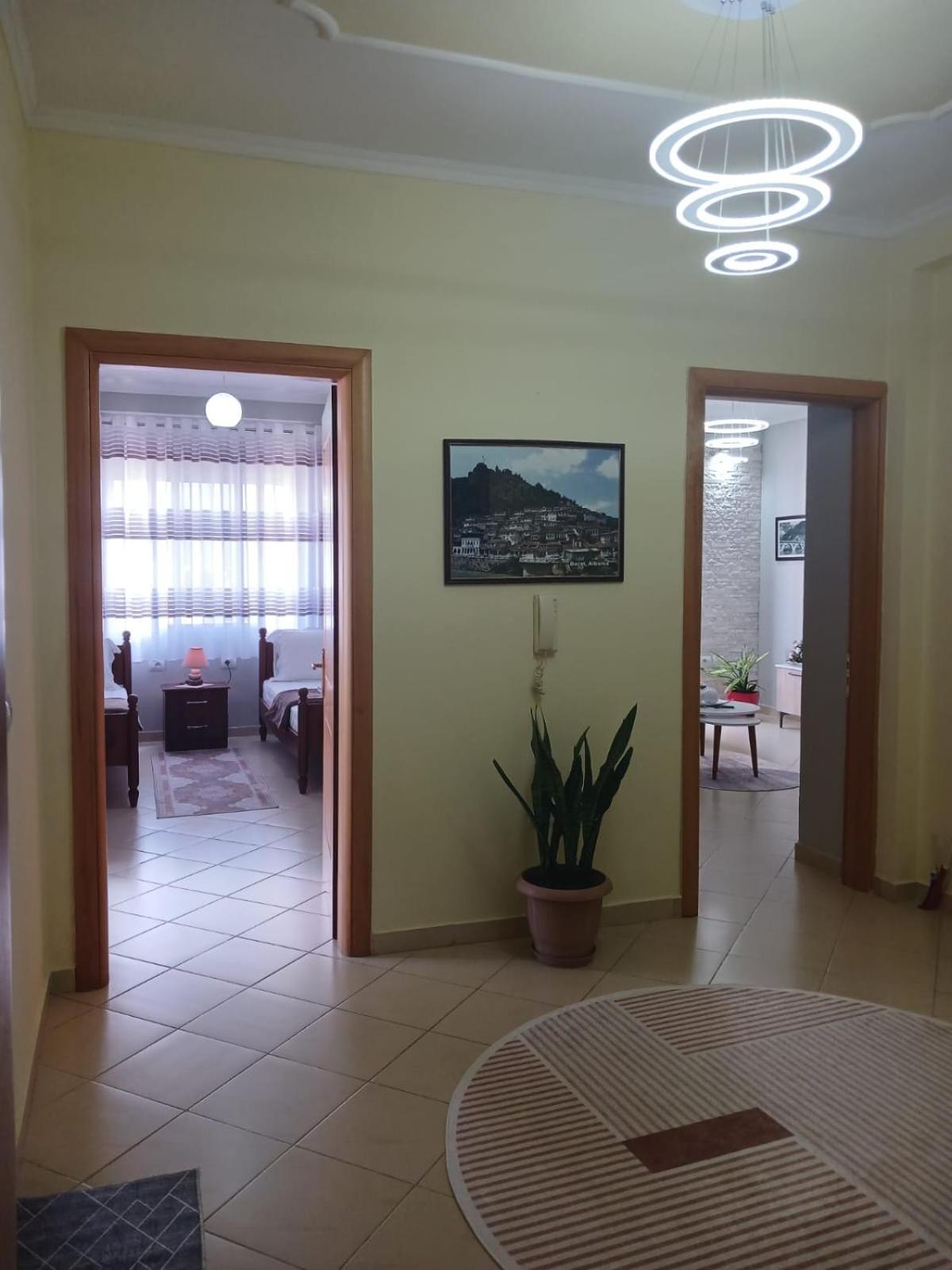 Muska Comfy Apartment Berat Esterno foto